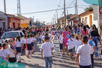 Foto - Desfile Cívico 2024 