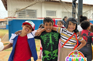 Foto - Festa nas Escolas