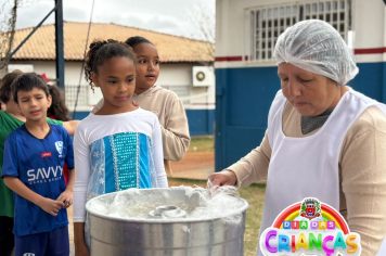Foto - Festa nas Escolas