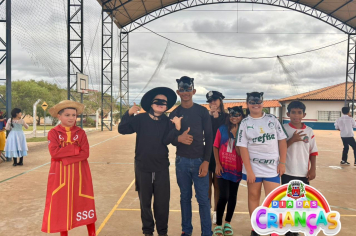 Foto - Festa nas Escolas