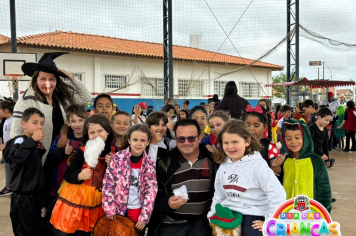 Foto - Festa nas Escolas